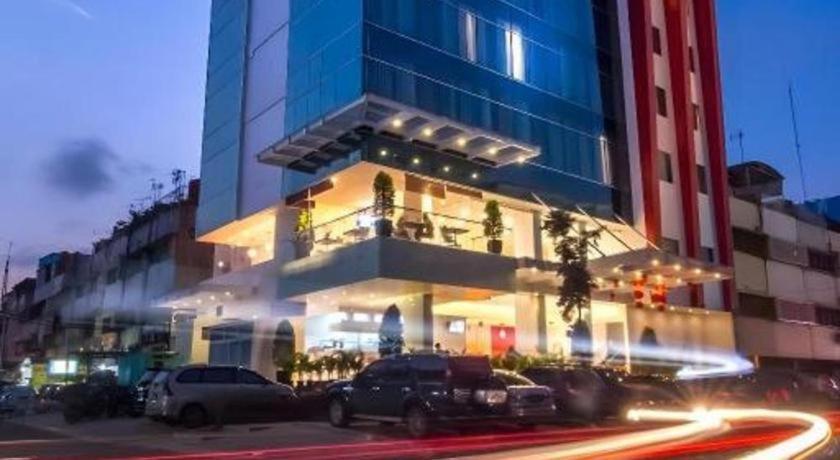 RedStar Hotel Jakarta Exterior foto